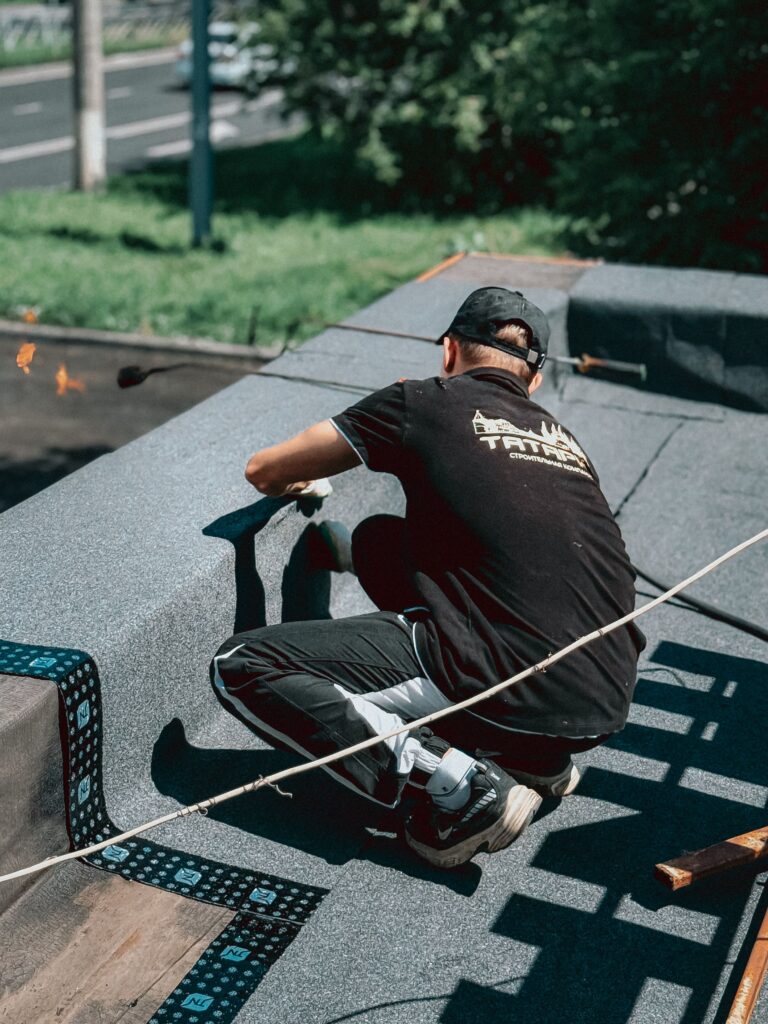 commercial roofing contractor in Austin TX